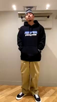 BEAMS（ビームス）patagonia / P-6 ロゴ アップライザル